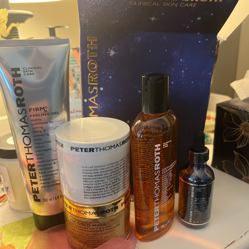 Peter Thomas Roth Skincare set